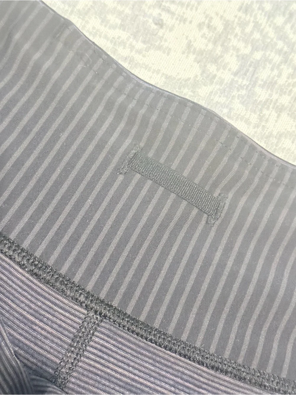 Lululemon /// Women’s Lululemon Inspire Tights - Size 8